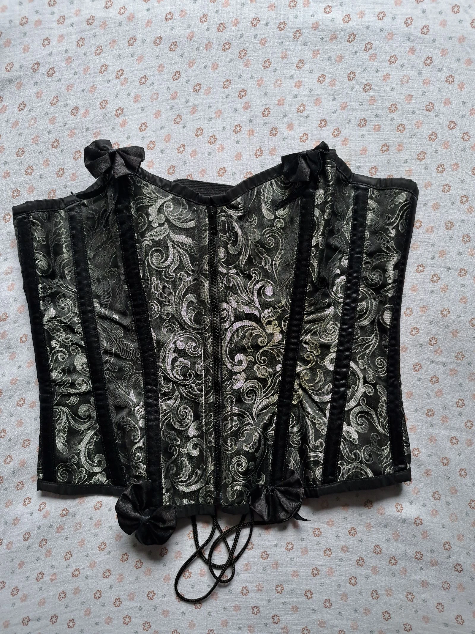 Corset serre taille Burleska - Taille 30/XL - Très bon état